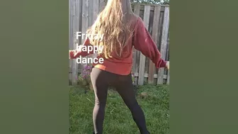 FRIDAY dance challenge #trending #viral #lookbook #ootd #dancechallenge #fridayvibes