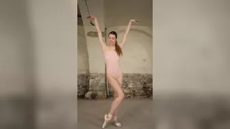 ur ballet kitten #girl #flexible #3