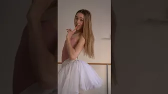 cute new dance trend #girl #dances #dancetrend