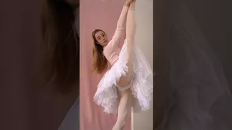 i can do it better #ballerina #flexible