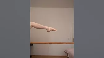 so good #onlyfans #ballerina #flexible