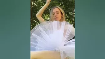 garden dances #onlyfans #ballerina #flexible