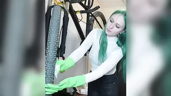 Cleaning a bicycle in rubber gloves and a damp cloth #2