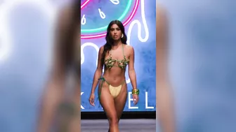 Bikini Fashion Walk Full Speed #4