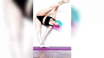 1 #tiktok #bigbank #bigbanktiktok #growyourchannel #viral #instagram #slowed #yoga #live #skirt №2 #2