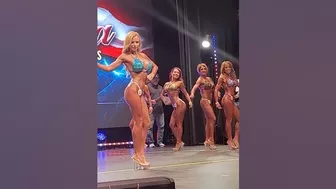 fitness competition #fitness #croptop #fittok #dance #dancegirls #trophywife #blonde #hotwife #gym #