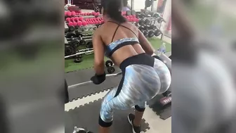 Peruvian Woman Sexy Back Workout #4