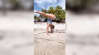 Bendy handstand at the beach! #stretching #flexibility #yogagirl #2