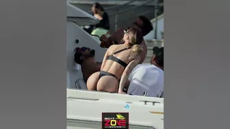 Beauty Onboard!! Only in Miami❤️‍????| Boat Zone №4