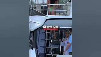 Pretty Lady on Board ❤️‍???? Boat Zone